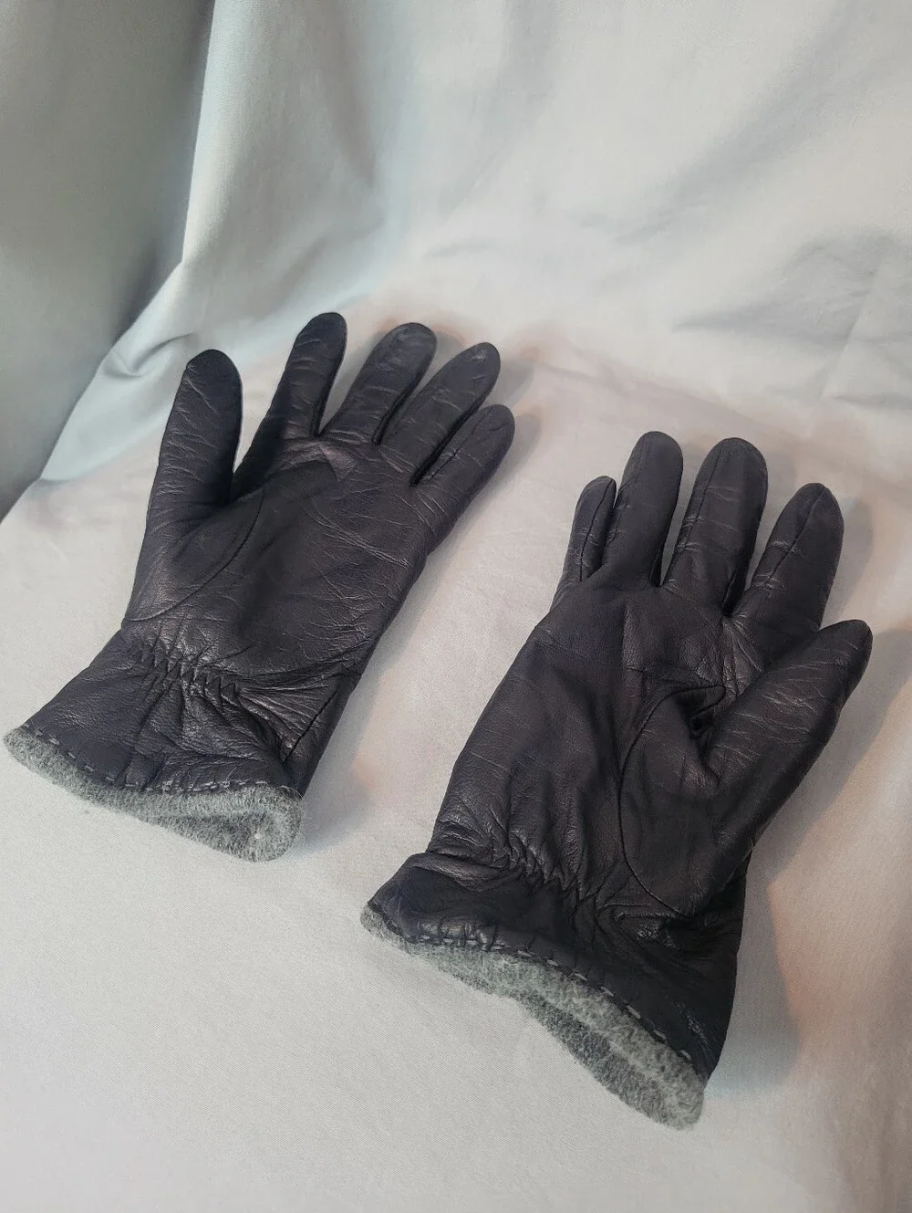 Vintage Black Leather Gloves with Gray Knit Cuffs